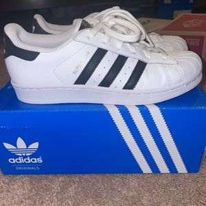 Adidas Superstars Sneakers
